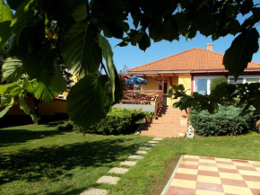 Villa Iris